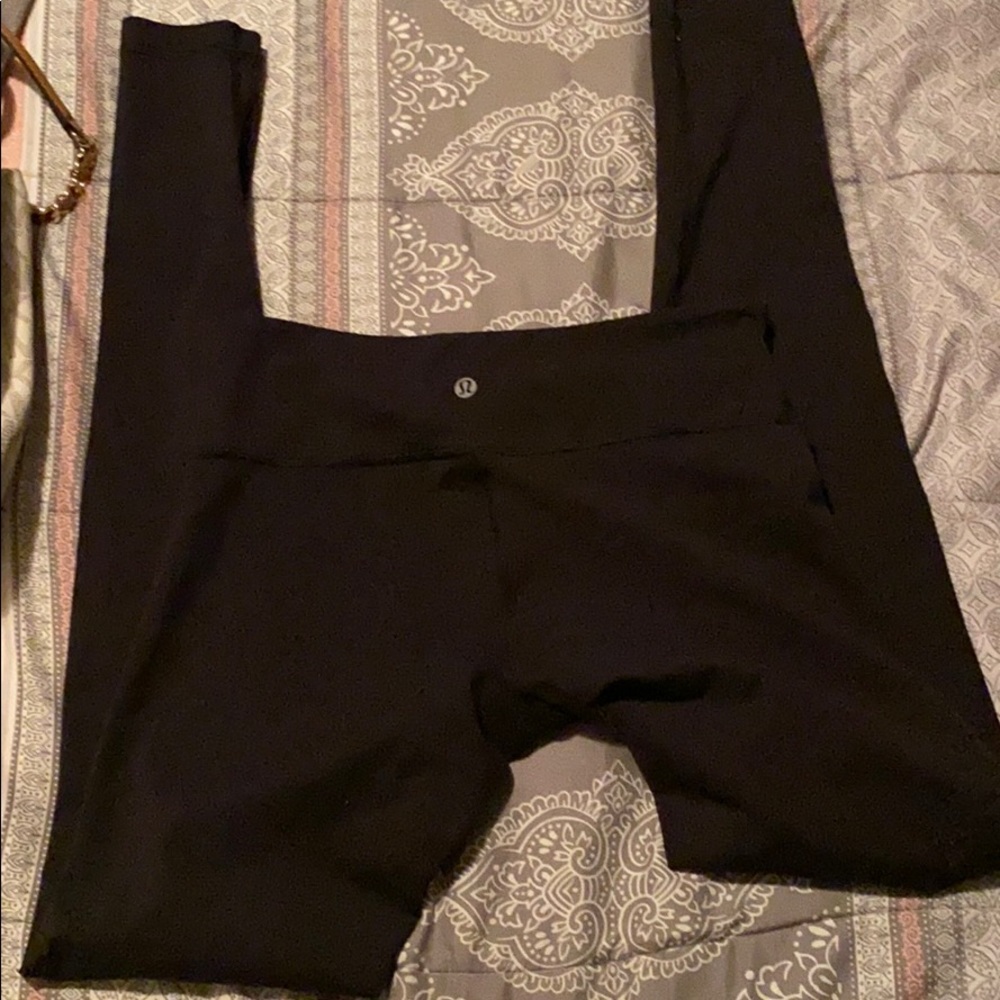 Lulu lemon legging - Picture 2 of 3